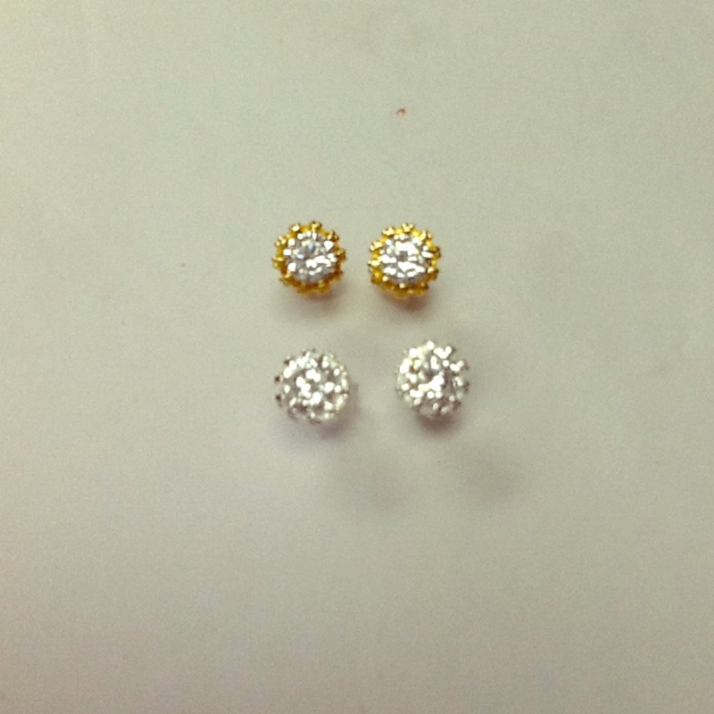 2pk Crown Setting CZ Stud Earrings